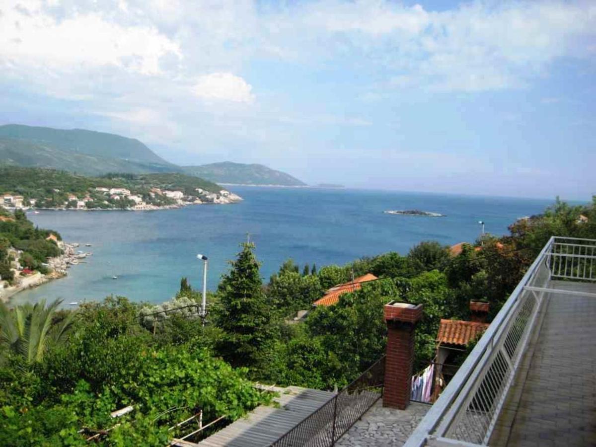 Villa Peragic 몰루나트 외부 사진